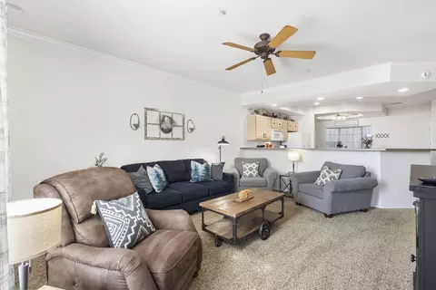 Living - 300 Glory Rd #2, Branson, MO 65616 photo 3 of 4