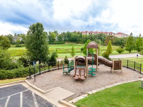Exterior - 300 Glory Rd #2, Branson, MO 65616 photo 8 of 11