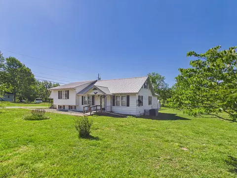 331 Rodgers St, Licking, MO 65542