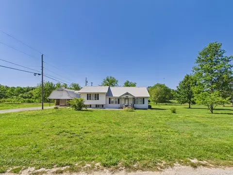 331 Rodgers St, Licking, MO 65542 photo 6