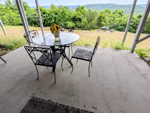 Exterior - 46 Acoma Dr, Branson West, MO 65737 photo 9 of 11