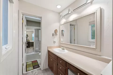 Bath - 46 Acoma Dr, Branson West, MO 65737 photo 1 of 8