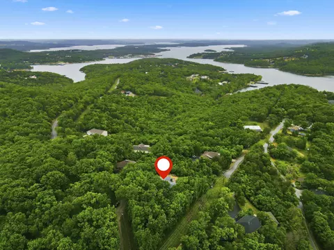 View/Area - 46 Acoma Dr, Branson West, MO 65737 photo 6 of 9