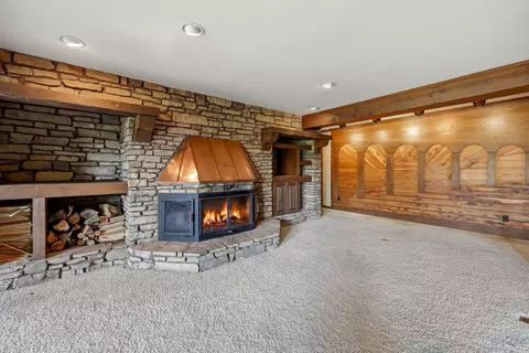 Living - 2552 S Skyline Dr, Springfield, MO 65804 photo 6 of 6