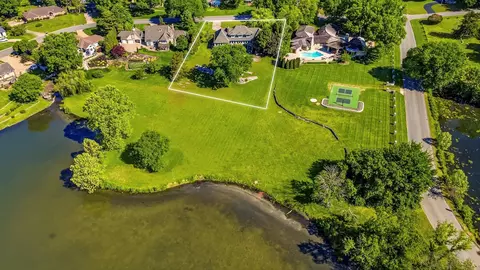 View/Area - 2552 S Skyline Dr, Springfield, MO 65804 photo 6 of 6