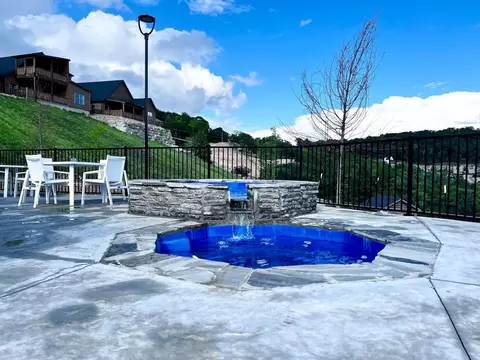 Exterior - 350 Indian Summer Ln, Branson, MO 65616 photo 19 of 22