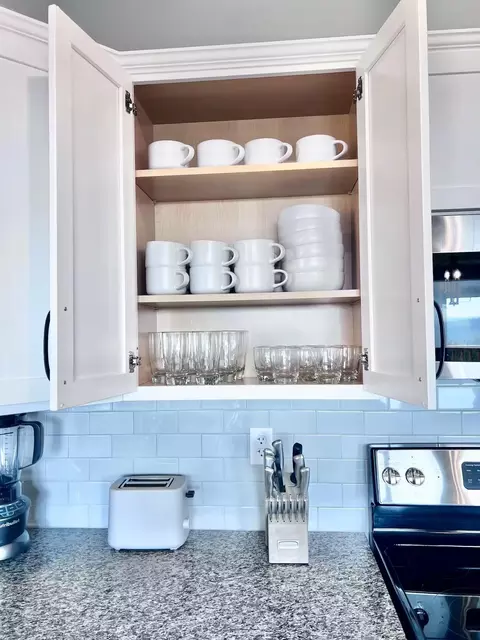 Kitchen - 350 Indian Summer Ln, Branson, MO 65616 photo 5 of 6