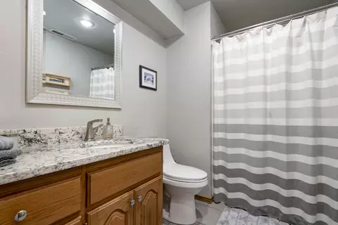Bath - 5924 S Farm Road 181, Springfield, MO 65804 photo 4 of 4
