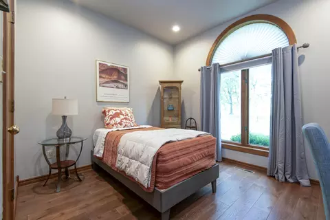 Bedroom - 5924 S Farm Road 181, Springfield, MO 65804 photo 2 of 3