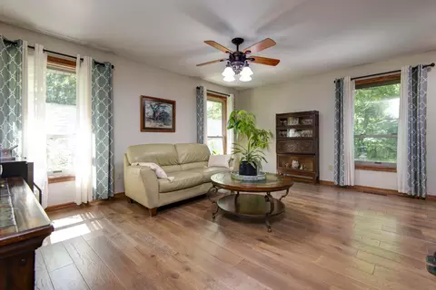 Living - 5924 S Farm Road 181, Springfield, MO 65804 photo 3 of 5