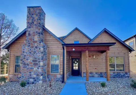 360 Indian Summer Ln, Branson, MO 65616