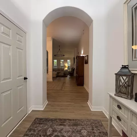 Entry Way - 607 E Falls Cir, Ozark, MO 65721 photo 2 of 4