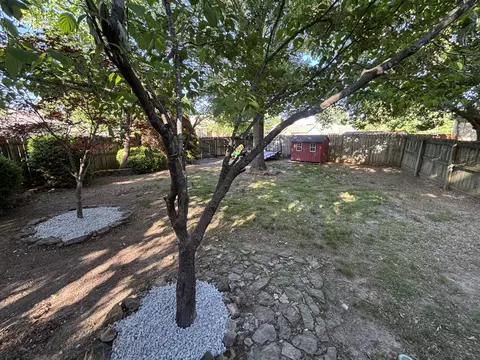 Exterior - 607 E Falls Cir, Ozark, MO 65721 photo 8 of 9