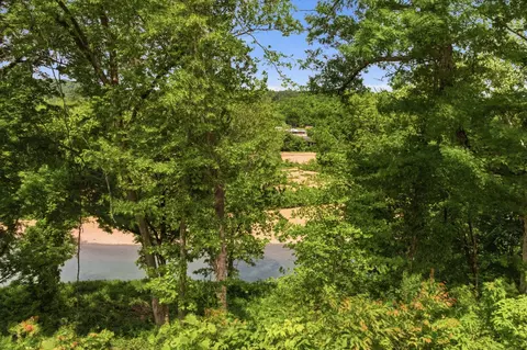 Tract 10 Circle B Road, Eminence, MO 65466