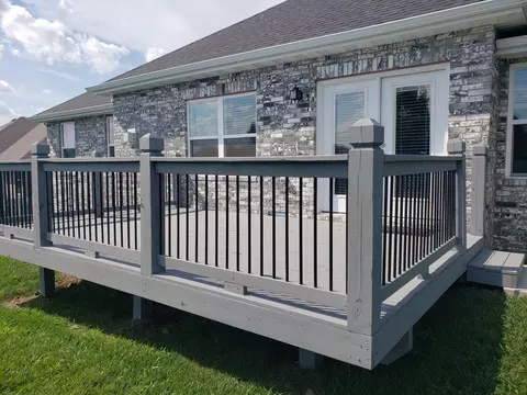 Exterior - 4324 E Kentbrook Dr, Springfield, MO 65802 photo 7 of 8