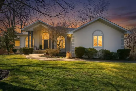 3770 E Turtle Hatch Rd, Springfield, MO 65809
