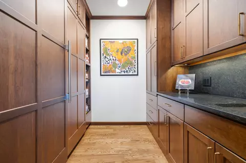 Kitchen - 244 Thomas Ln, Shell Knob, MO 65747 photo 6 of 12