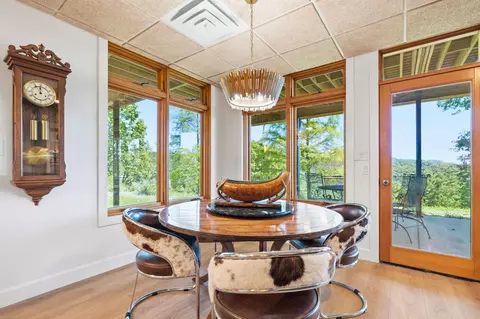 Dining - 244 Thomas Ln, Shell Knob, MO 65747 photo 4 of 4