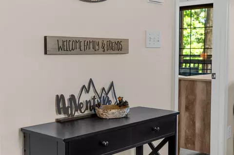 Entry Way - 75 Leaning Tree Cir #4, Indian Point, MO 65616 photo 1 of 1