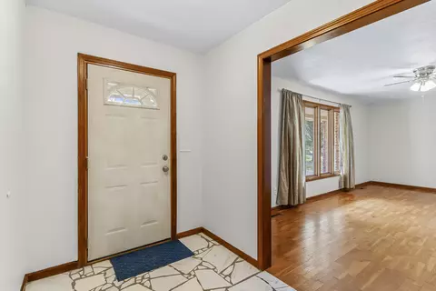 Entry Way - 1527 E Hanover St, Springfield, MO 65804 photo 1 of 2