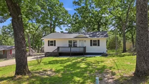 5 Golden Dr, Kimberling City, MO 65686
