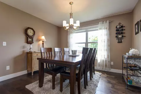 Dining - 4714 N Venice Ct, Ozark, MO 65721 photo 2 of 2