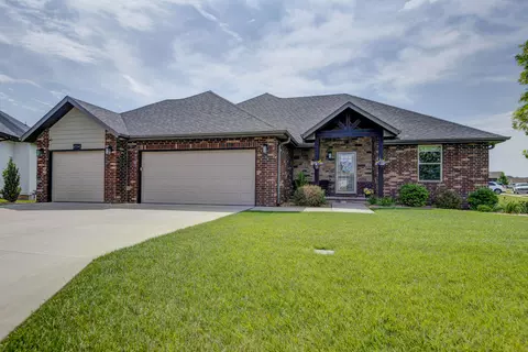 4714 N Venice Ct, Ozark, MO 65721