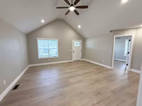 Living - 1116 W Broadmoor St, Springfield, MO 65807 photo 3 of 6