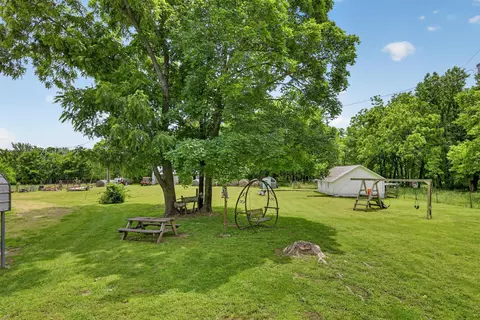Exterior - 7614 Apple Rd, Sarcoxie, MO 64862 photo 10 of 15