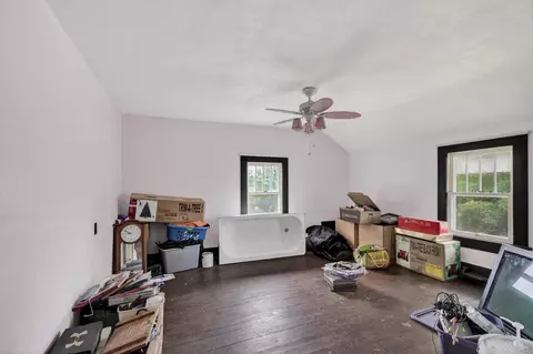 Bedroom - 7614 Apple Rd, Sarcoxie, MO 64862 photo 3 of 13