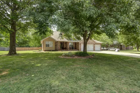 Exterior - 295 Oak Tree Ln, Ozark, MO 65721 photo 3 of 10