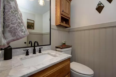 Bath - 295 Oak Tree Ln, Ozark, MO 65721 photo 1 of 4