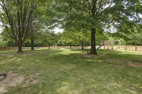 Exterior - 295 Oak Tree Ln, Ozark, MO 65721 photo 9 of 10
