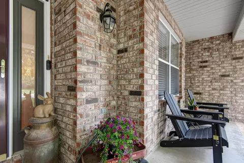 Exterior - 295 Oak Tree Ln, Ozark, MO 65721 photo 6 of 10