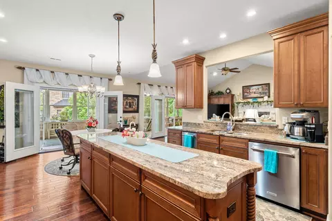 Kitchen - 400 Loganberry Rd, Branson, MO 65616 photo 7 of 7