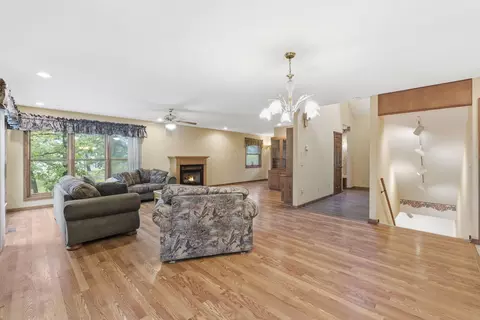 Living - 26079 Arrowhead Beach Ln, Hermitage, MO 65668 photo 1 of 7