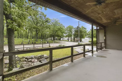 Exterior - 26079 Arrowhead Beach Ln, Hermitage, MO 65668 photo 4 of 9