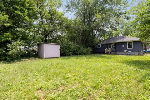 Exterior - 3129 W Madison St, Springfield, MO 65802 photo 4 of 4