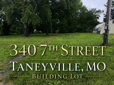 340 7th St, Taneyville, MO 65759