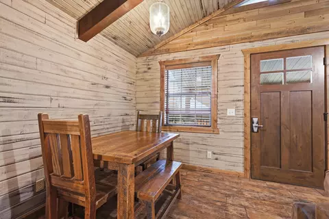 Dining - 26 Cave Ln #20, Branson, MO 65616 photo 1 of 1