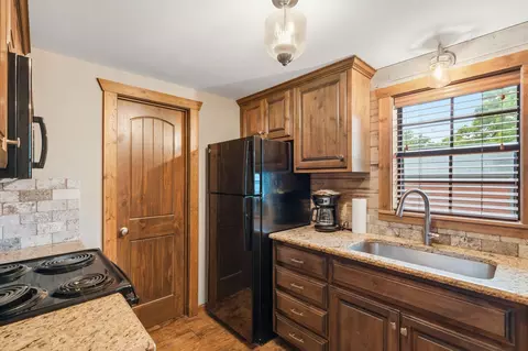Kitchen - 26 Cave Ln #20, Branson, MO 65616 photo 2 of 2