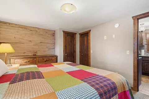 Bedroom - 26 Cave Ln #20, Branson, MO 65616 photo 2 of 4