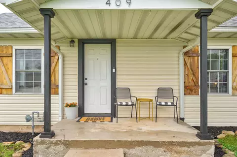 409 S Main St, Nixa, MO 65714 photo 5