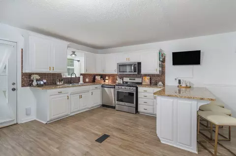 409 S Main St, Nixa, MO 65714 photo 10