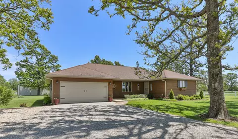 2274 Cologna Rd, Marshfield, MO 65706