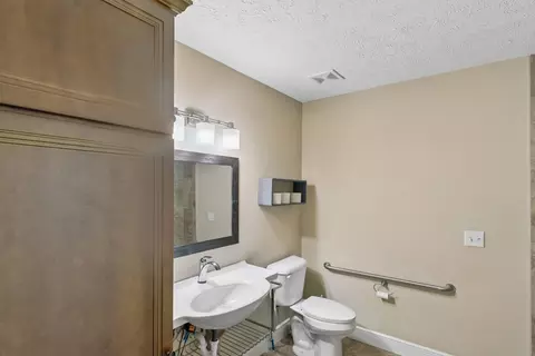 2147 N Citation Ave, Springfield, MO 65802 photo 19