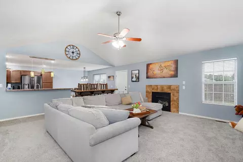 Living - 1071 S Tanner Dr, Springfield, MO 65802 photo 1 of 1