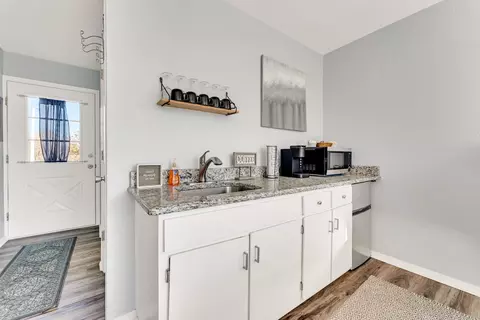 Kitchen - 29 Fall Creek Dr UNIT 5&6, Branson, MO 65616 photo 3 of 3