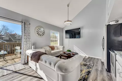 Living - 29 Fall Creek Dr UNIT 5&6, Branson, MO 65616 photo 1 of 3