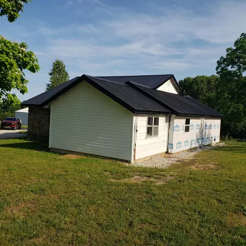 12074 Highway Ee, Mountain Grove, MO 65711